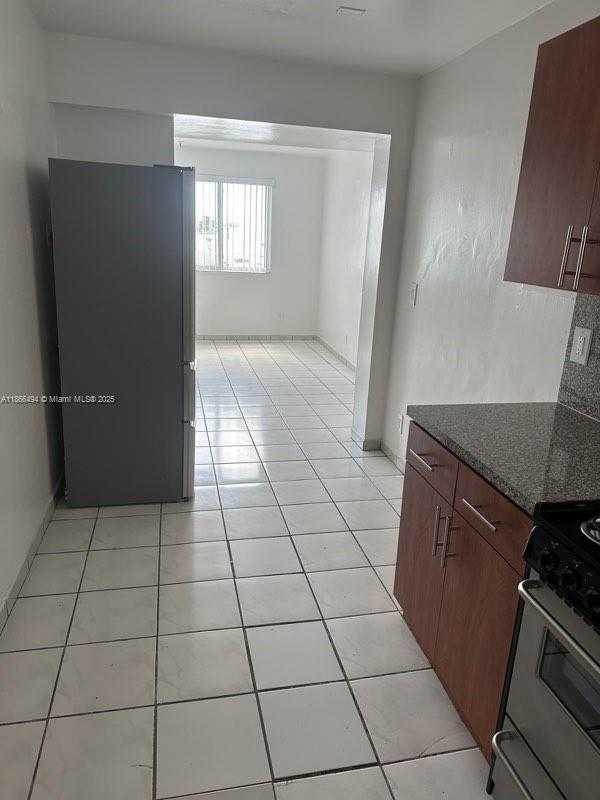 Small Image of 7001 BONITA DR #45, Miami Beach Number 12