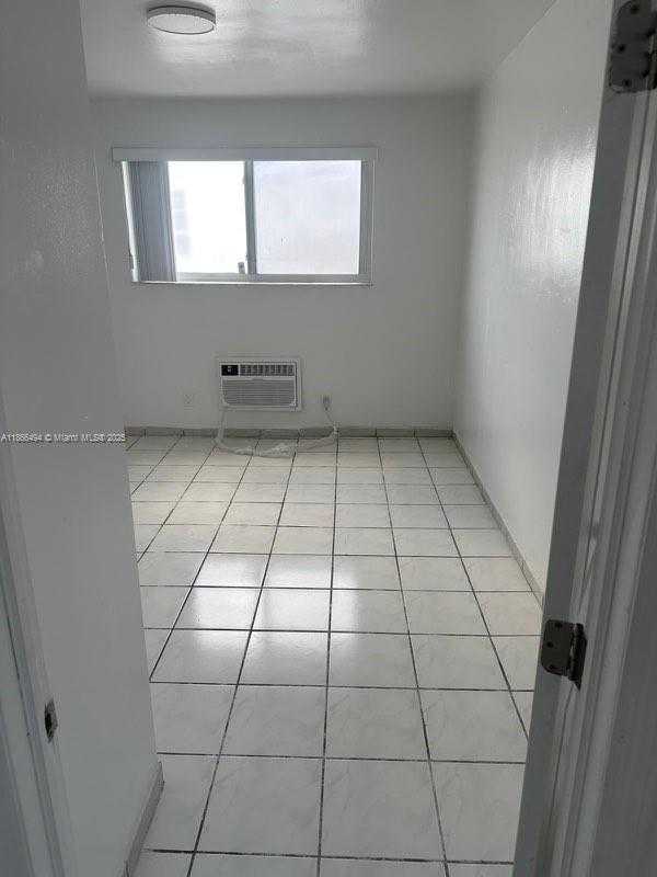 Small Image of 7001 BONITA DR #45, Miami Beach Number 4