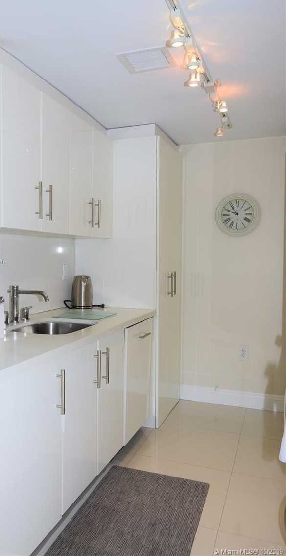 Small Image of 10275 COLLINS AVE #521, Bal Harbour Number 12