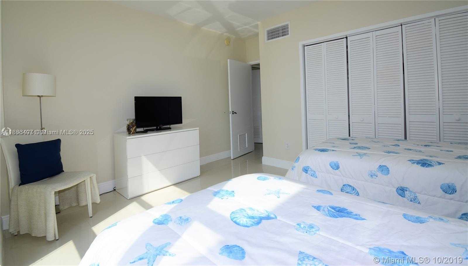 Small Image of 10275 COLLINS AVE #521, Bal Harbour Number 16