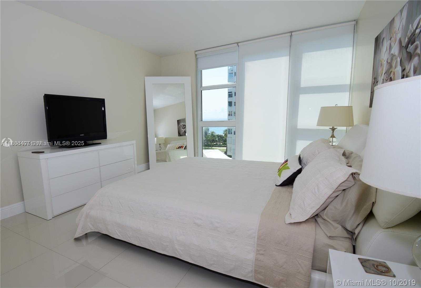 Small Image of 10275 COLLINS AVE #521, Bal Harbour Number 23