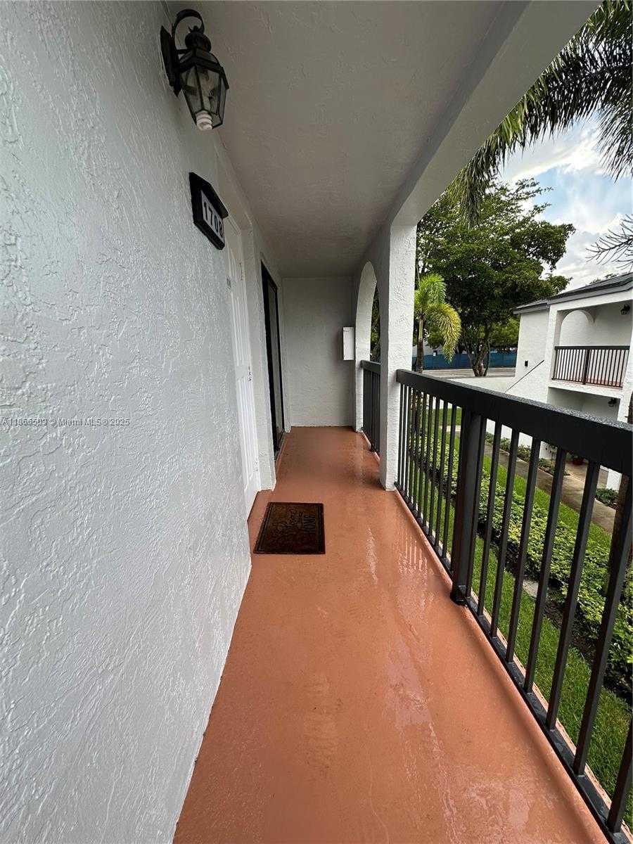 Small Image of 18224 MEDITERRANEAN BLVD #8-17, Hialeah Number 17