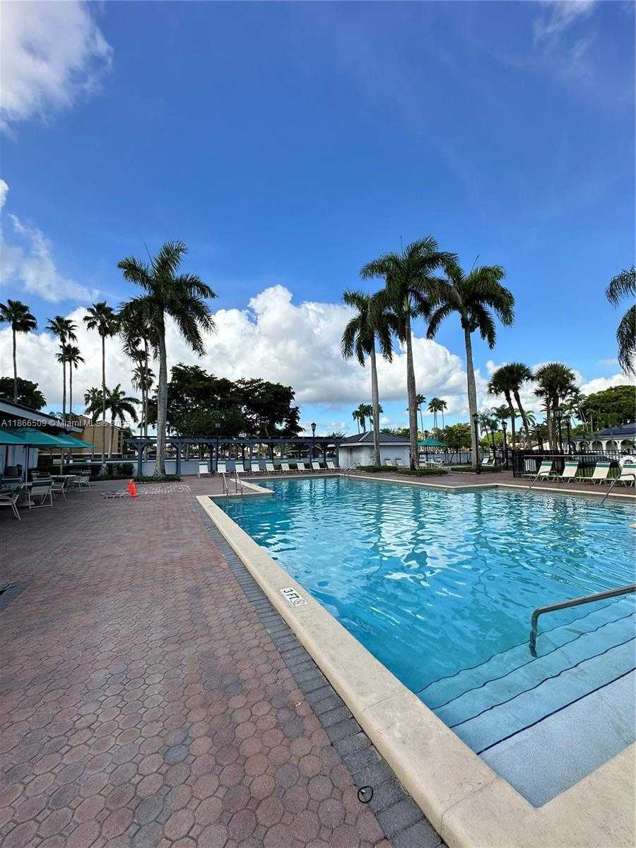 Small Image of 18224 MEDITERRANEAN BLVD #8-17, Hialeah Number 19