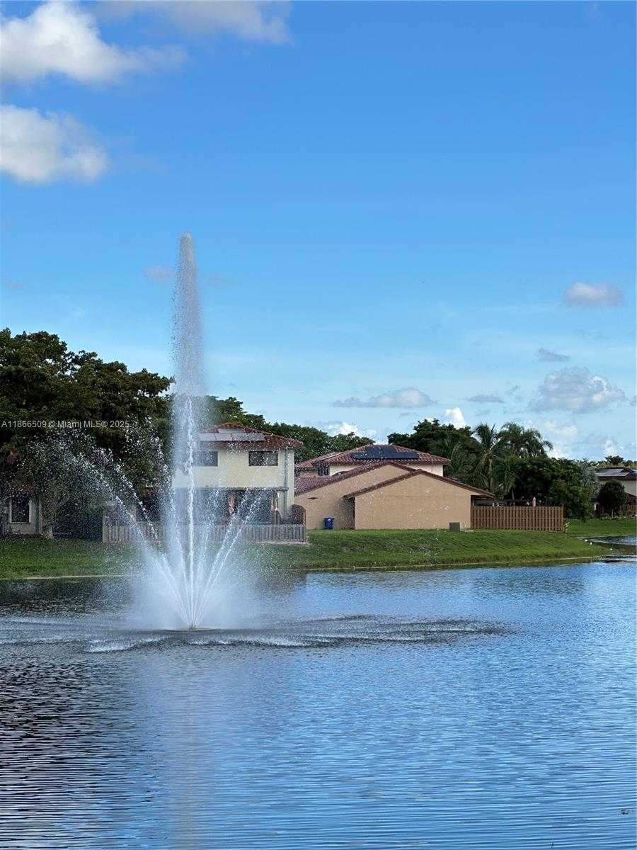 Small Image of 18224 MEDITERRANEAN BLVD #8-17, Hialeah Number 20