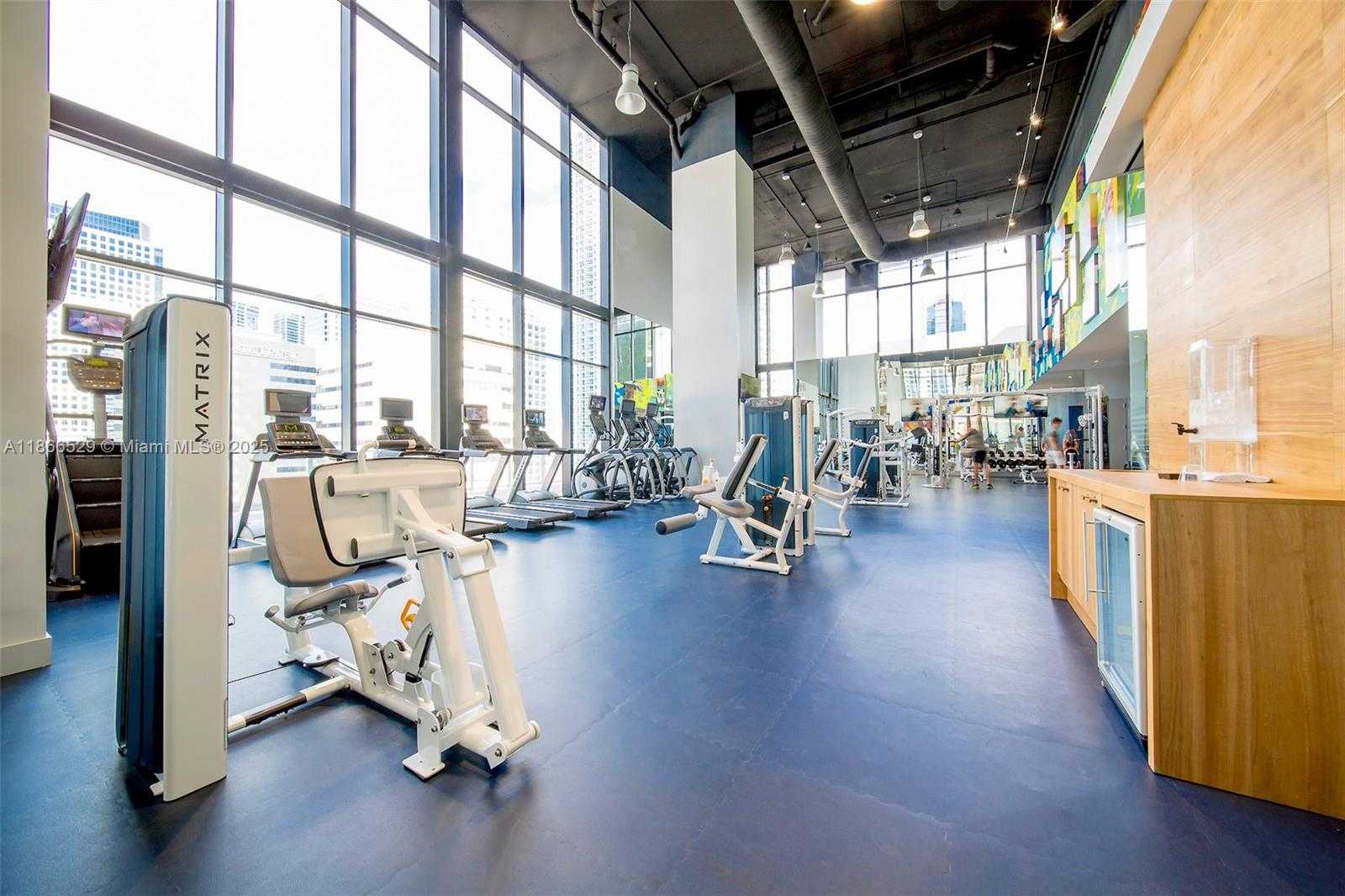 Small Image of 1010 BRICKELL AVE #1510, Miami Number 12