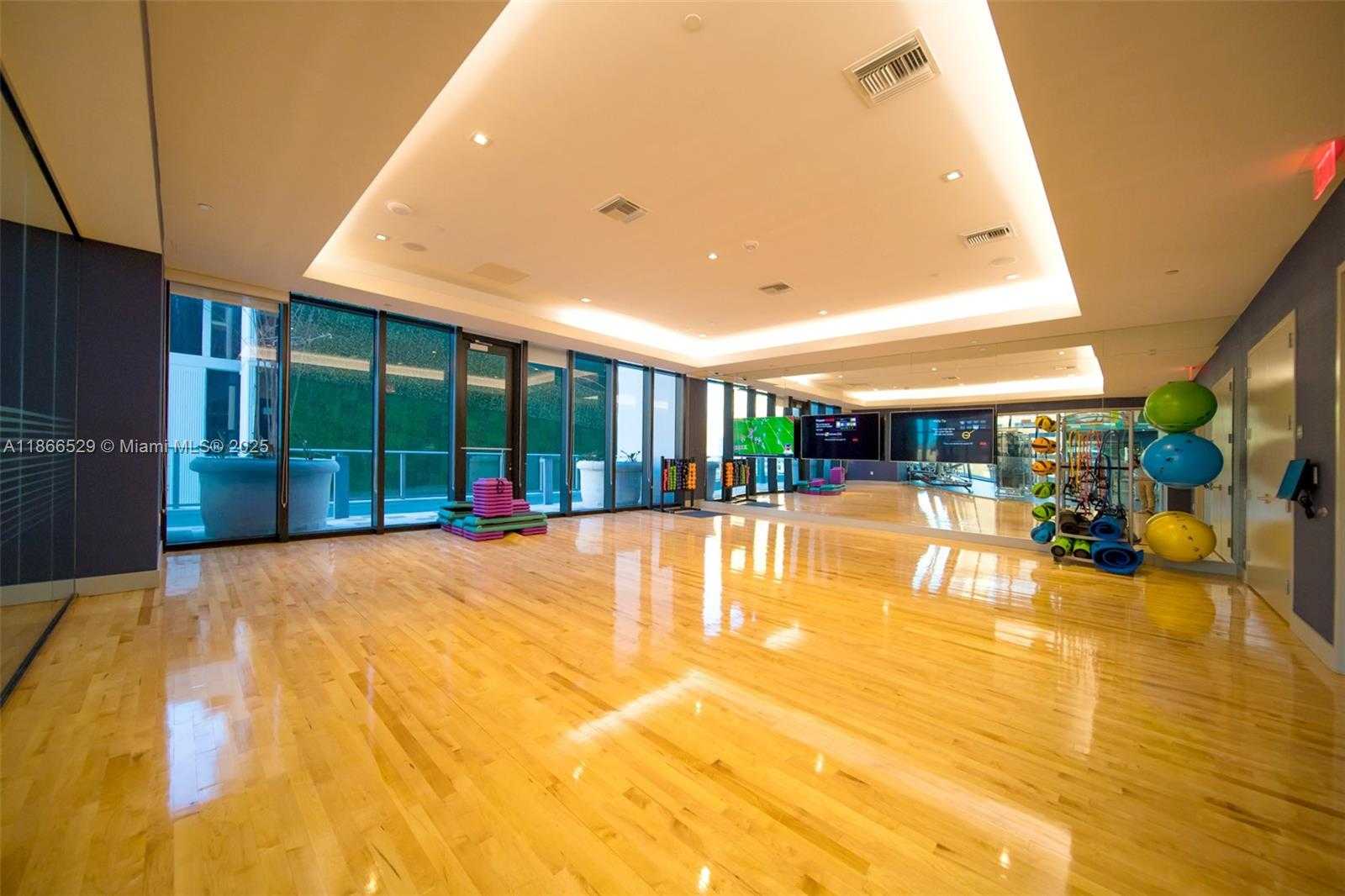 Small Image of 1010 BRICKELL AVE #1510, Miami Number 14