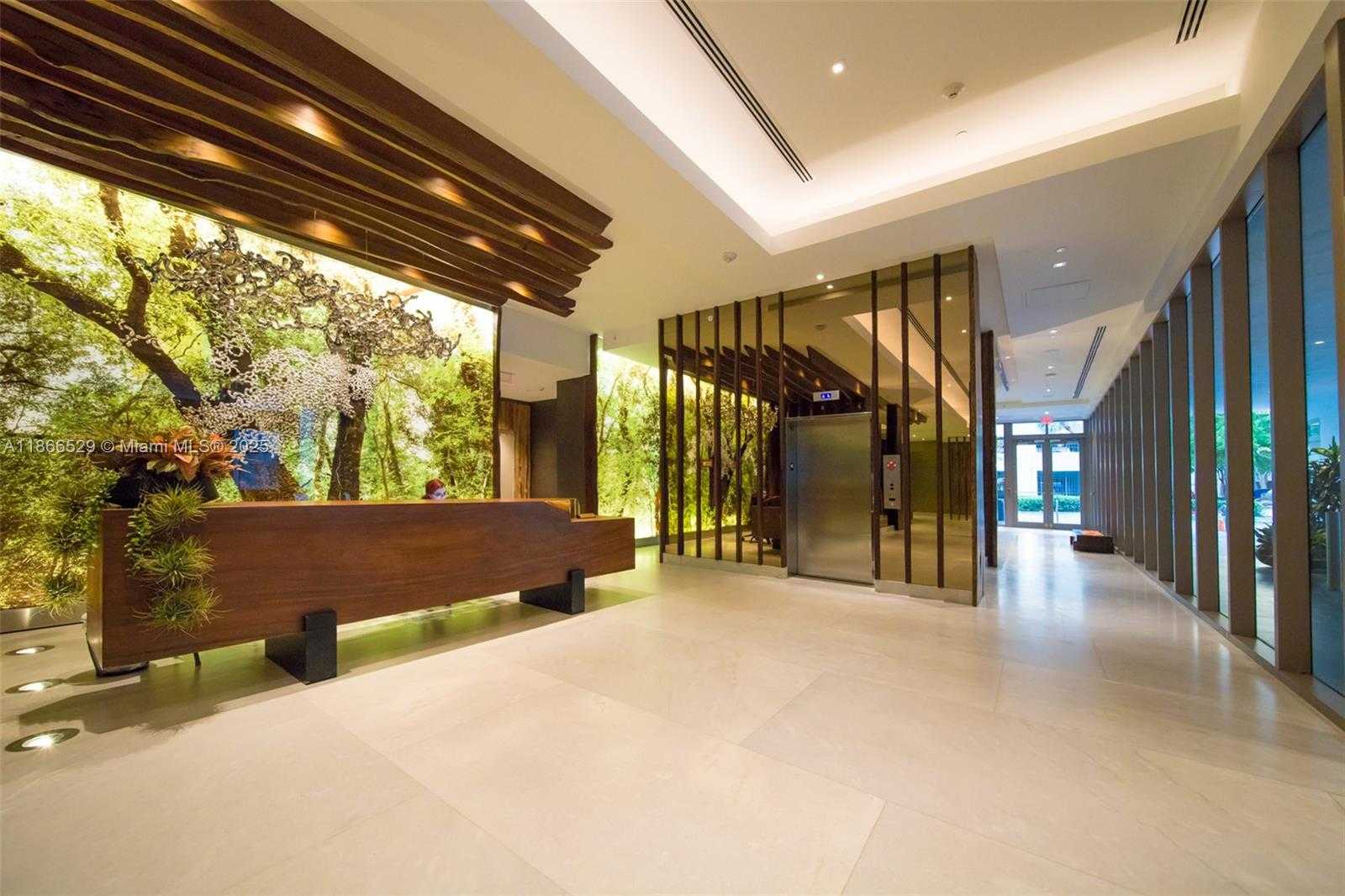 Small Image of 1010 BRICKELL AVE #1510, Miami Number 2