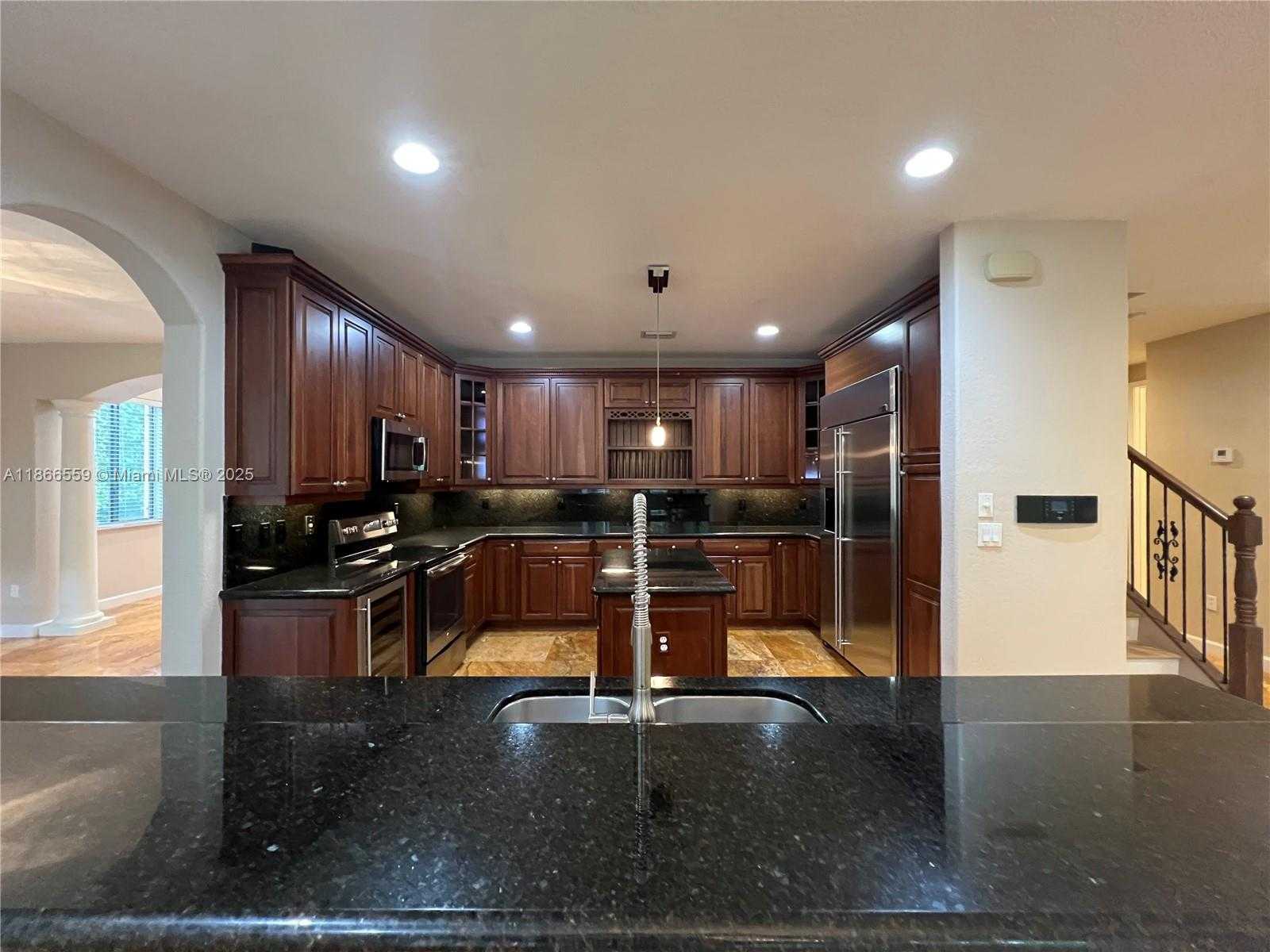 Small Image of 7961 SOUTH WEST 195TH TER, Cutler Bay Number 21