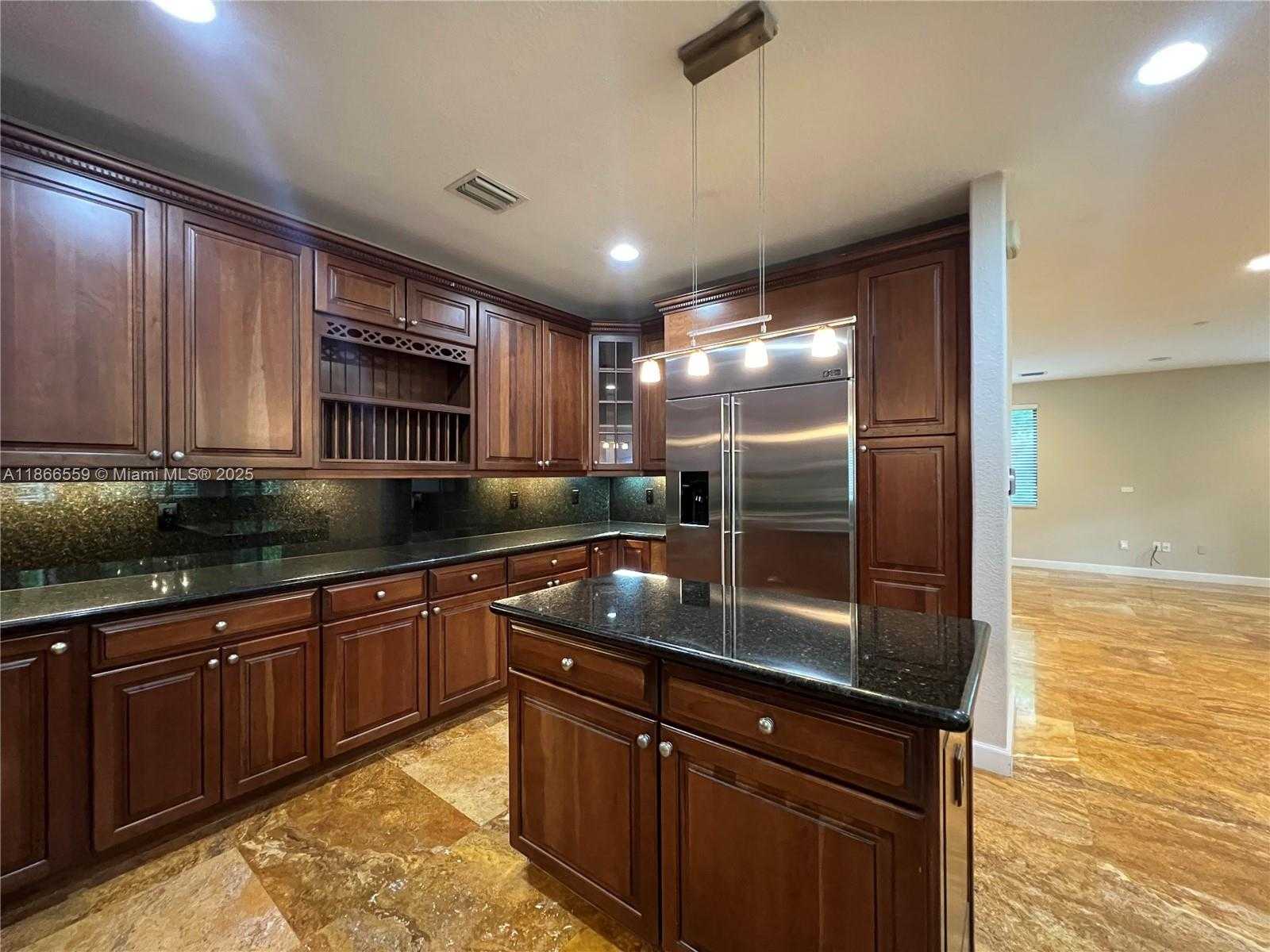 Small Image of 7961 SOUTH WEST 195TH TER, Cutler Bay Number 24