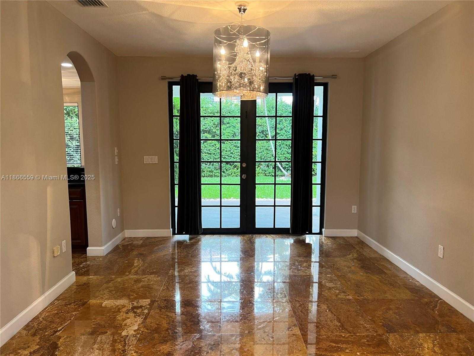 Small Image of 7961 SOUTH WEST 195TH TER, Cutler Bay Number 53