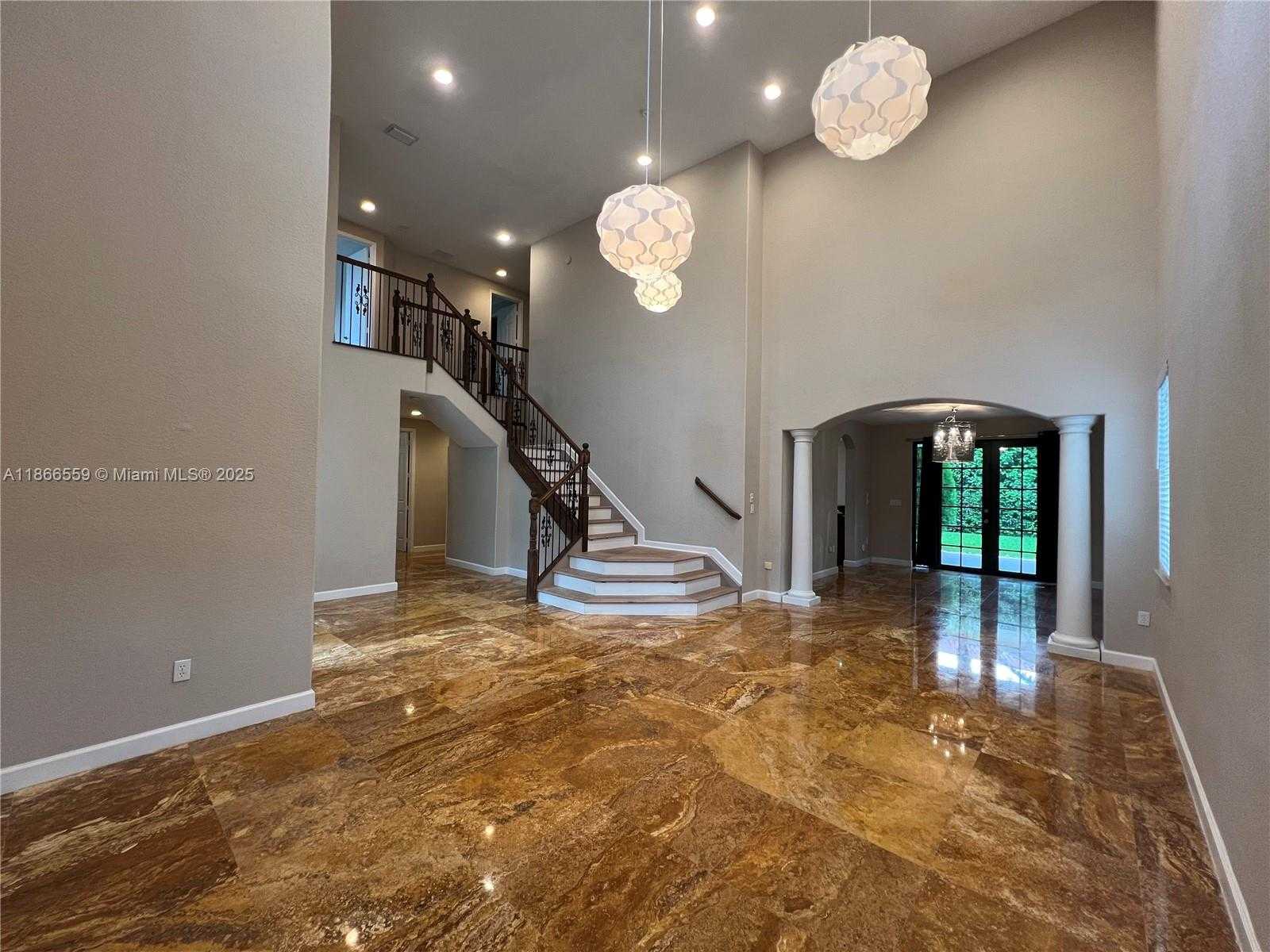 Small Image of 7961 SOUTH WEST 195TH TER, Cutler Bay Number 6