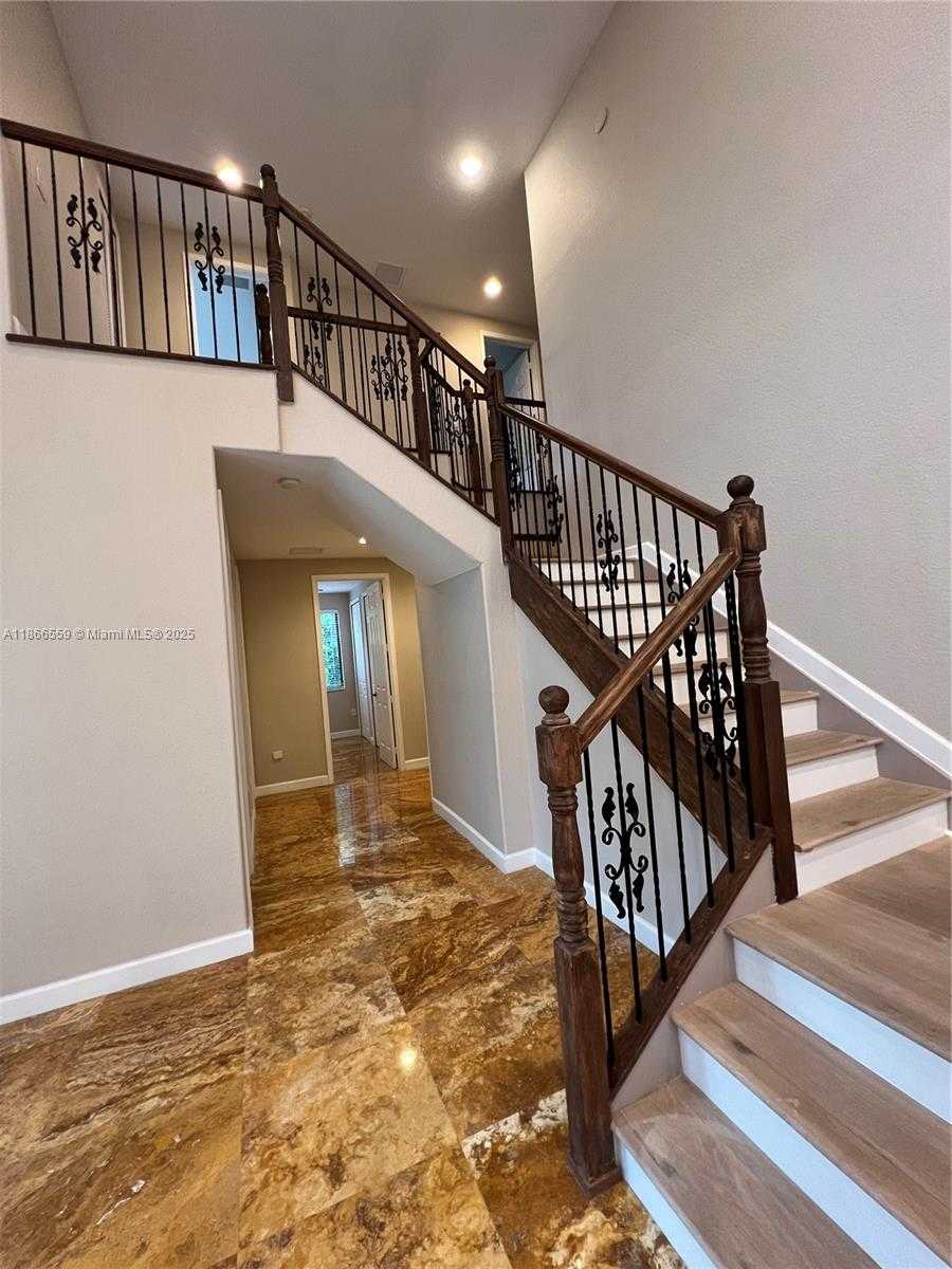 Small Image of 7961 SOUTH WEST 195TH TER, Cutler Bay Number 61