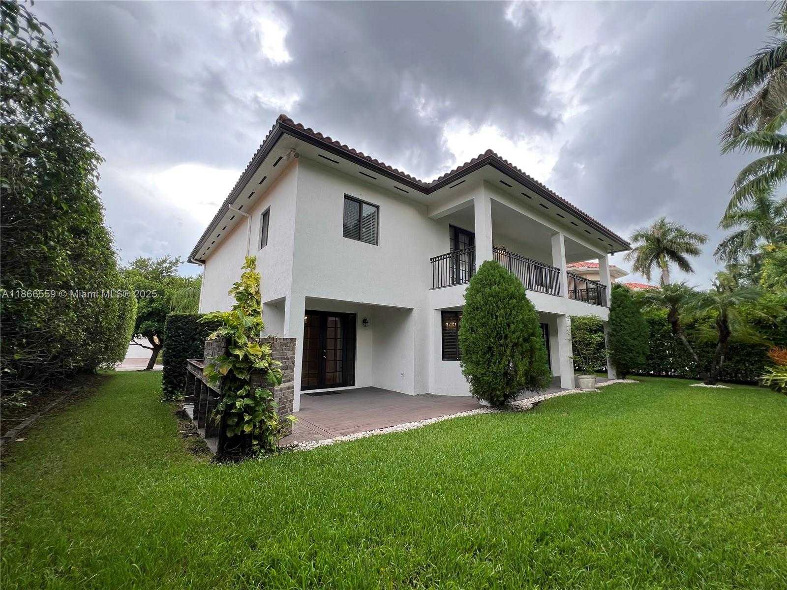 Small Image of 7961 SOUTH WEST 195TH TER, Cutler Bay Number 74