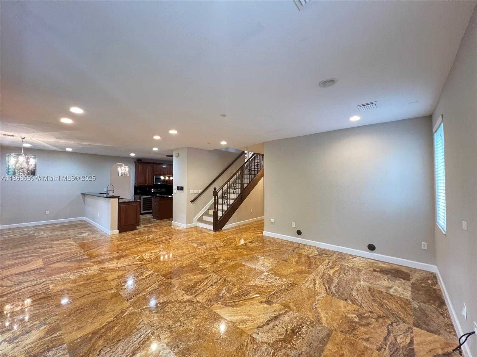 Small Image of 7961 SOUTH WEST 195TH TER, Cutler Bay Number 8