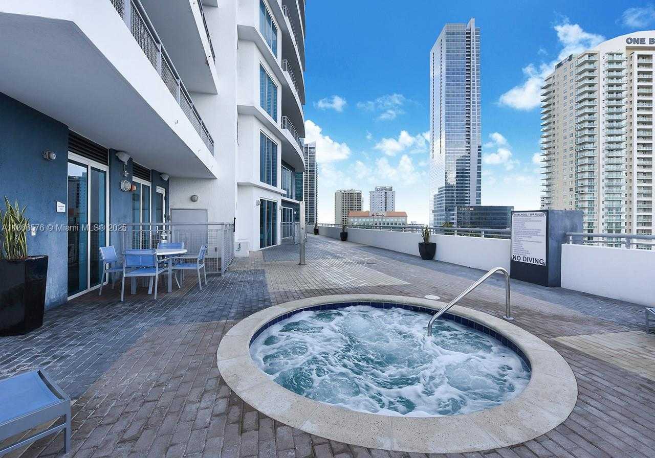 Small Image of 60 SOUTH WEST 13TH ST #4802, Miami Number 23