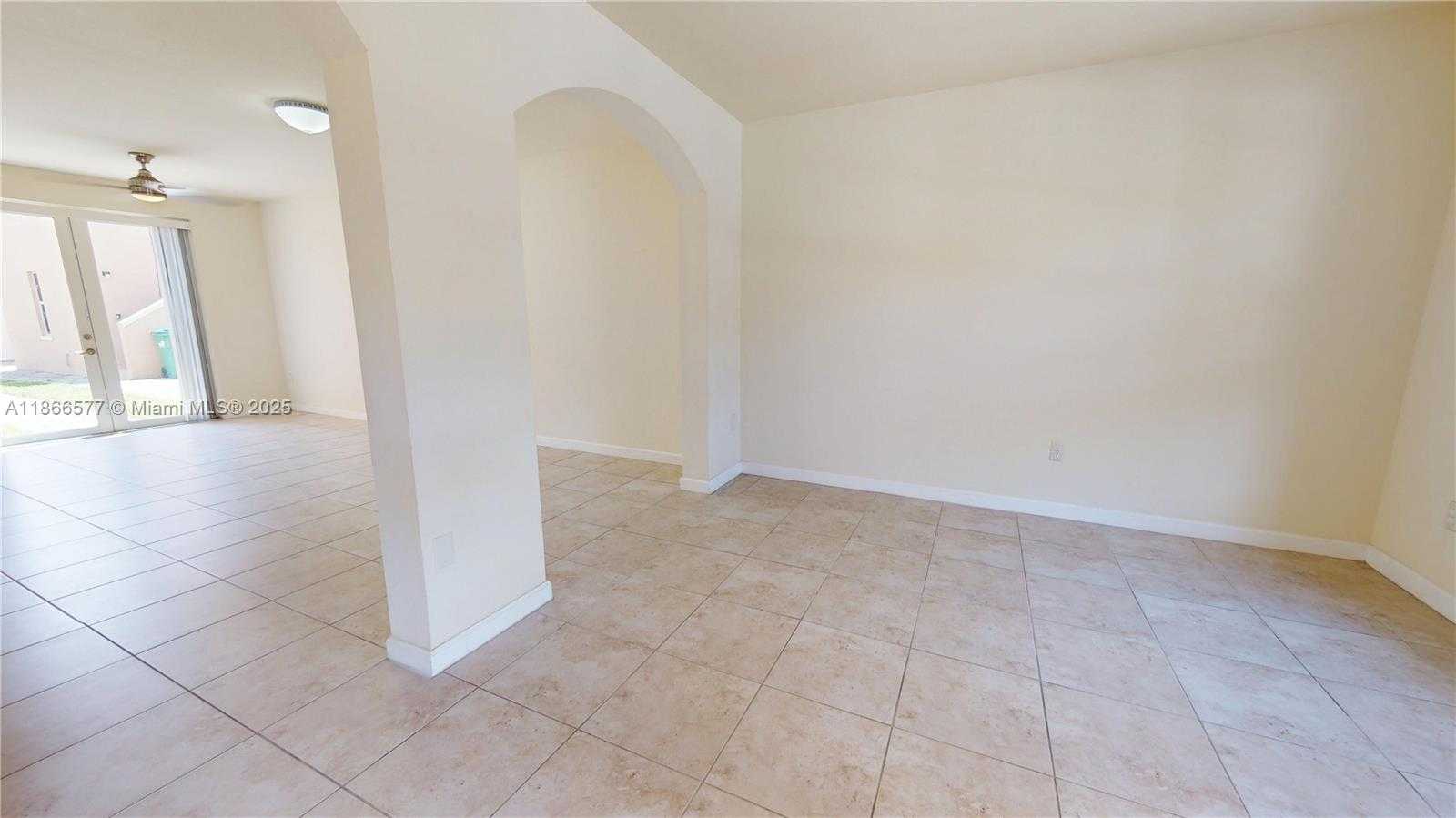 Small Image of 9391 SOUTH WEST 171ST AVE #9391, Miami Number 12