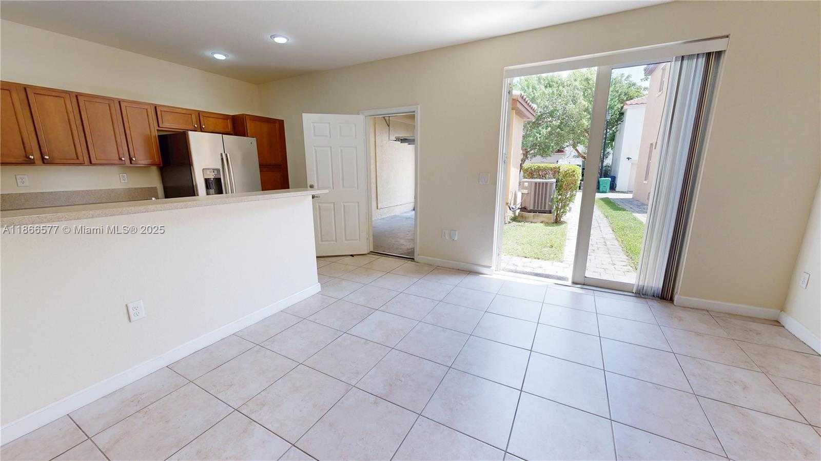 Small Image of 9391 SOUTH WEST 171ST AVE #9391, Miami Number 19