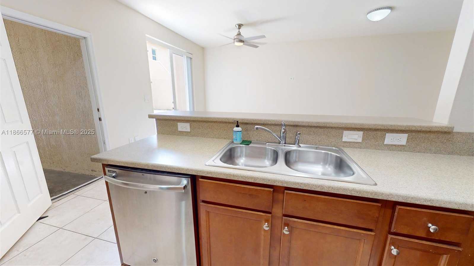 Small Image of 9391 SOUTH WEST 171ST AVE #9391, Miami Number 26