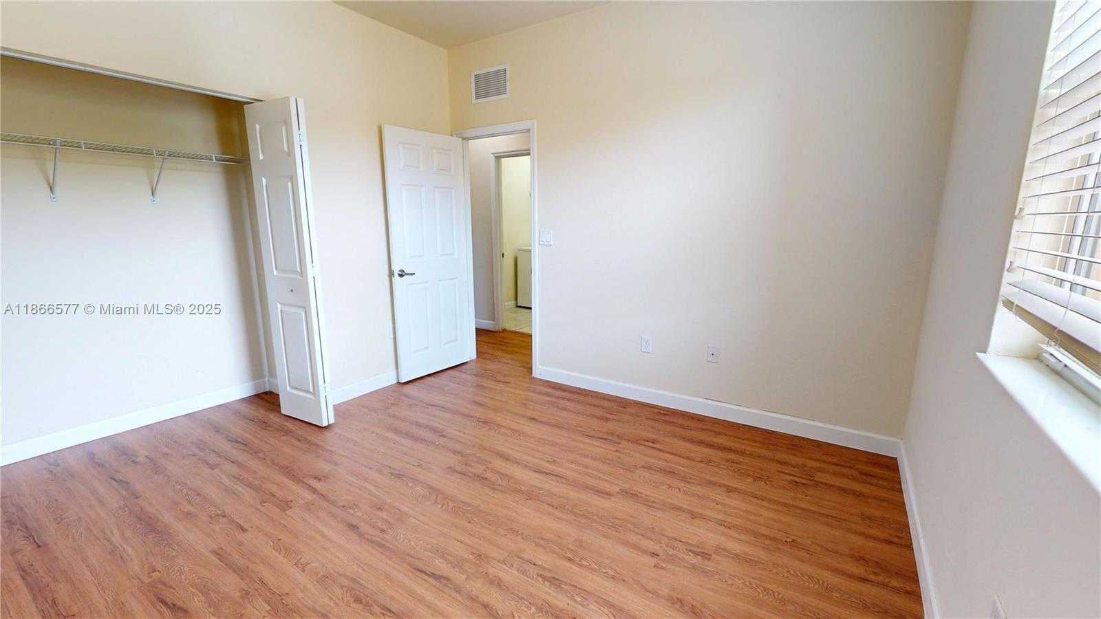 Small Image of 9391 SOUTH WEST 171ST AVE #9391, Miami Number 47