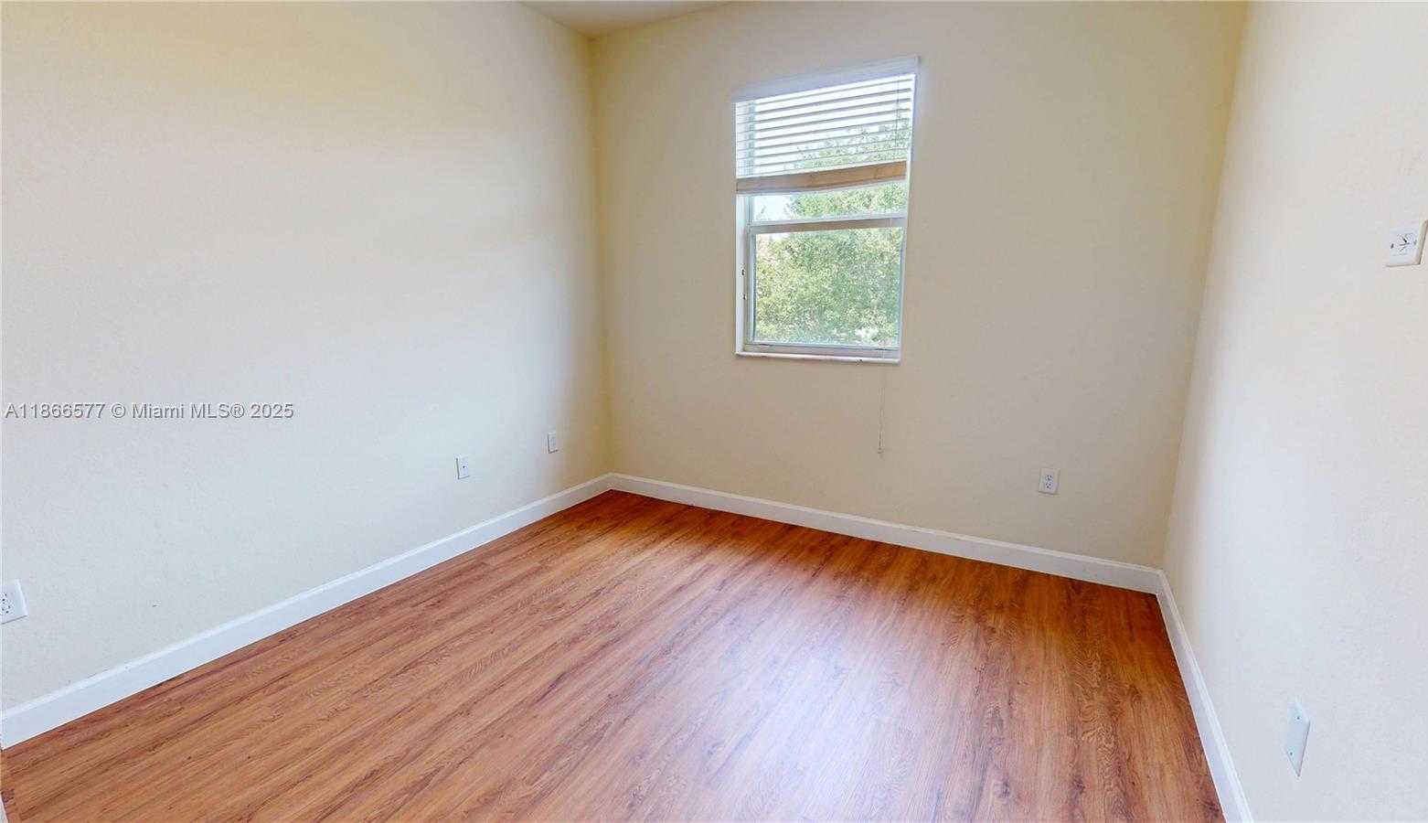 Small Image of 9391 SOUTH WEST 171ST AVE #9391, Miami Number 53