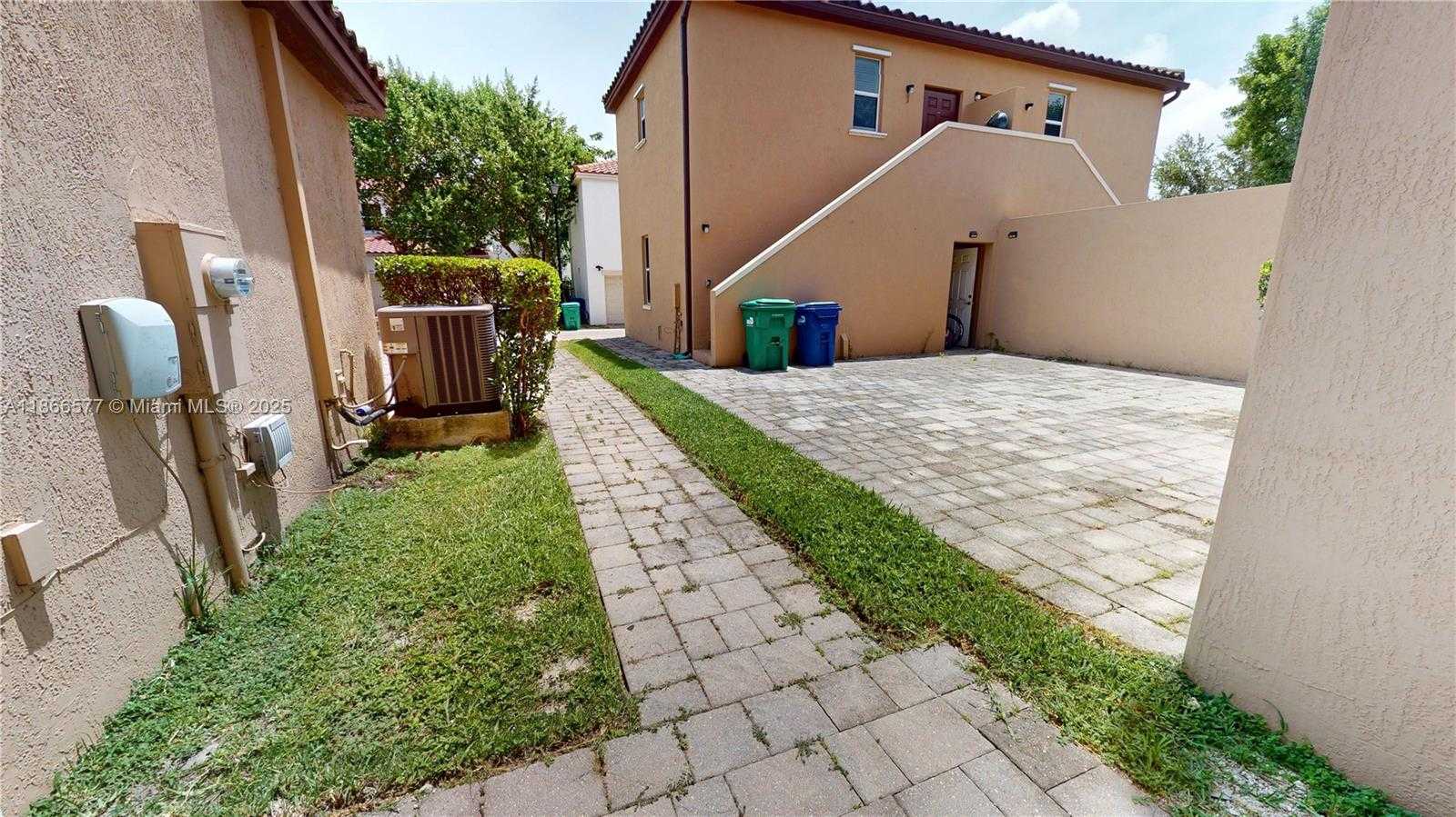 Small Image of 9391 SOUTH WEST 171ST AVE #9391, Miami Number 59