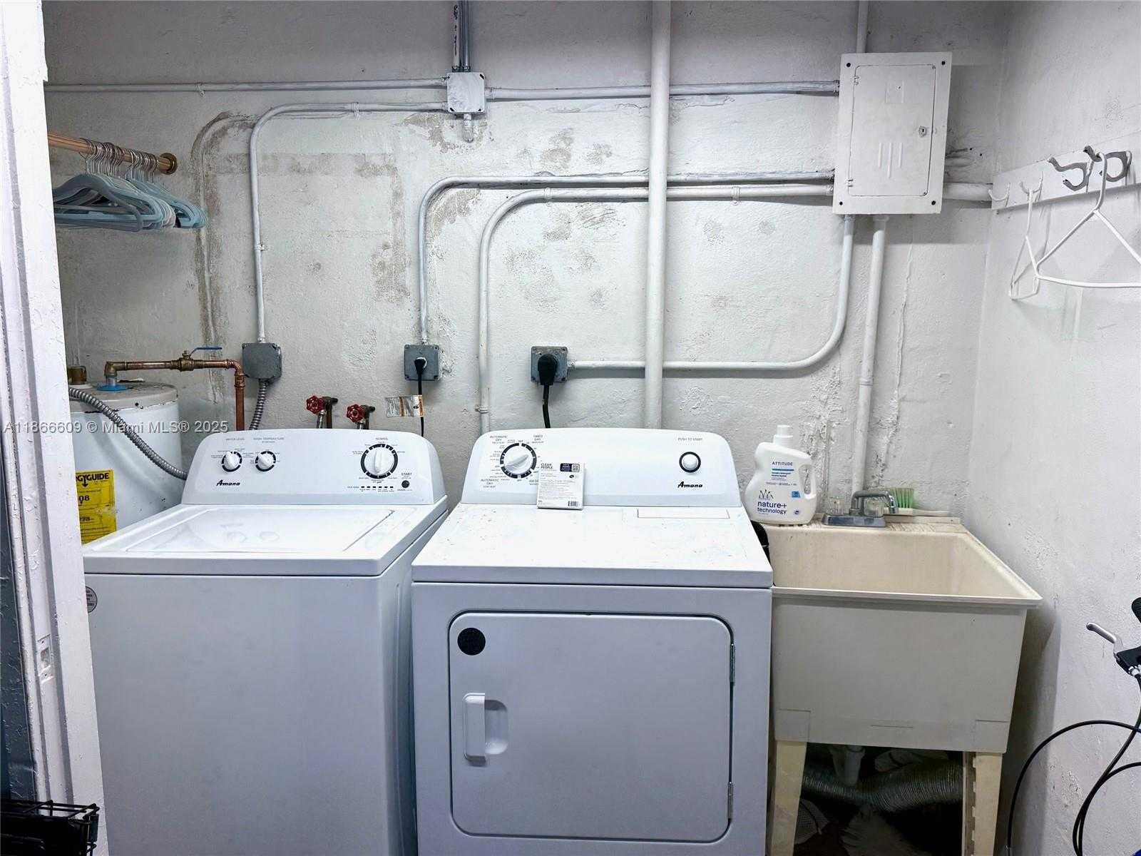 Small Image of 5760 SOUTH WEST 35TH ST, Miami Number 14
