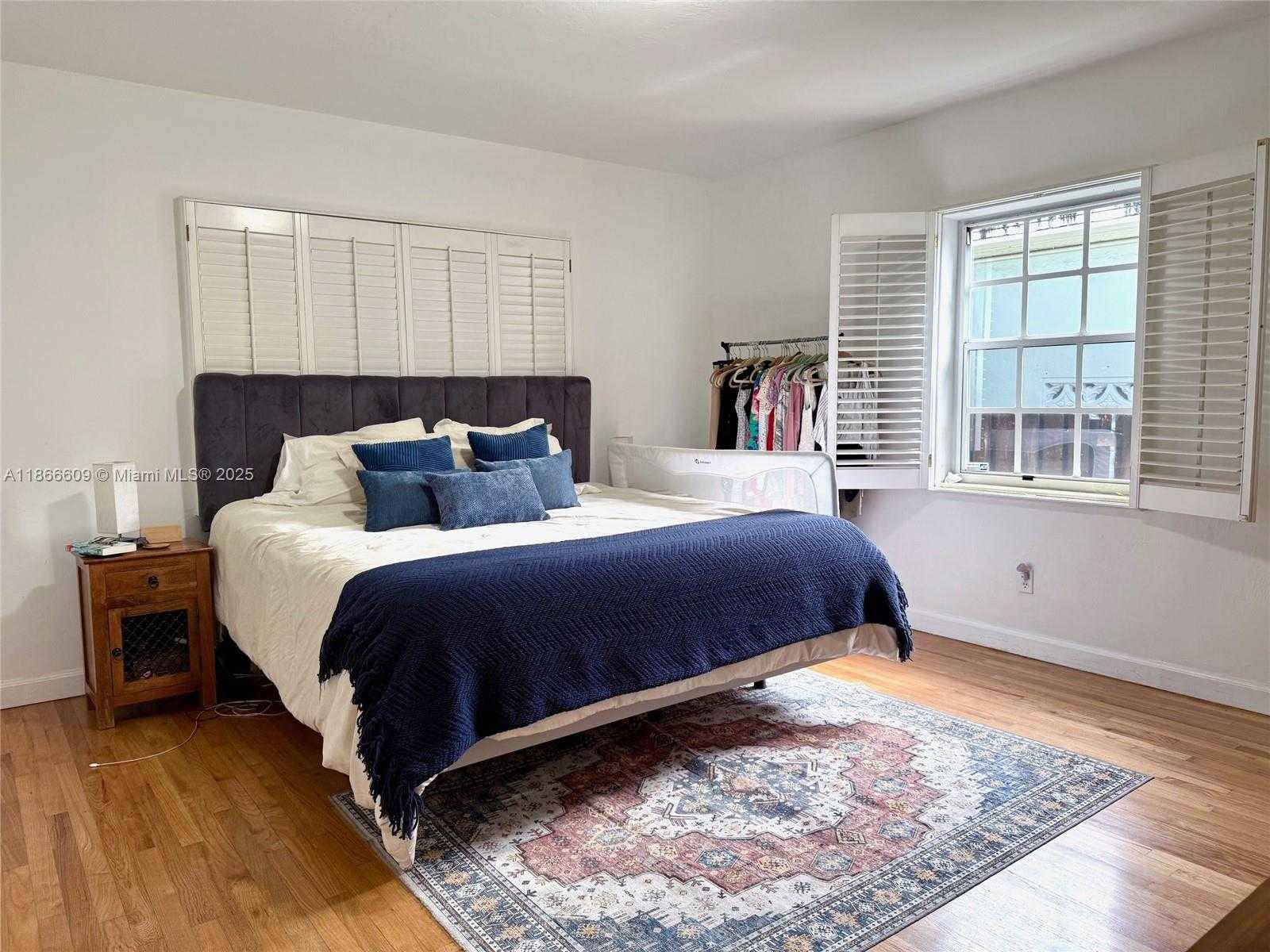 Small Image of 5760 SOUTH WEST 35TH ST, Miami Number 6