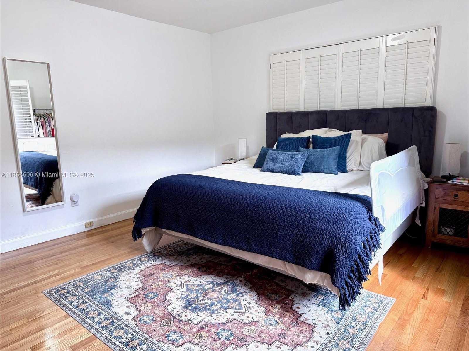 Small Image of 5760 SOUTH WEST 35TH ST, Miami Number 7