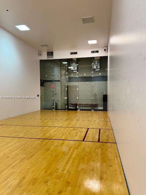 Small Image of 690 SOUTH WEST 1ST CT #2311, Miami Number 38