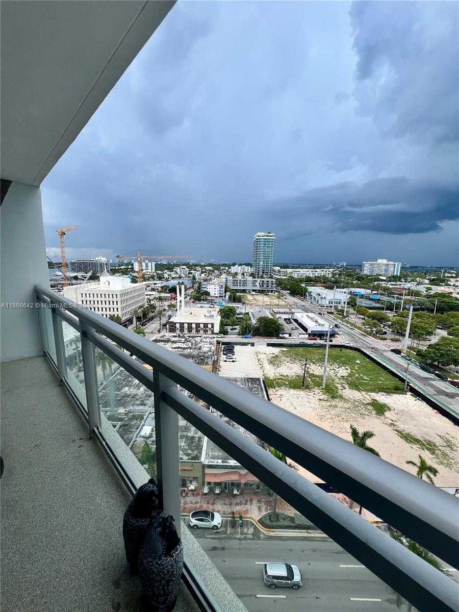 Small Image of 7135 COLLINS AVE #1523, Miami Beach Number 29