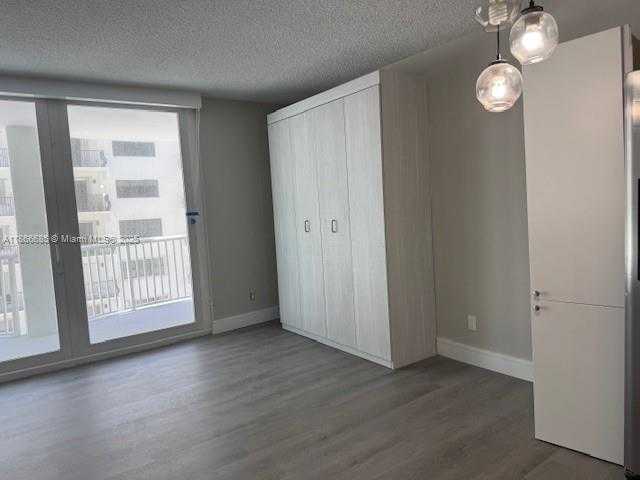Small Image of 5401 COLLINS AVE #209, Miami Beach Number 26