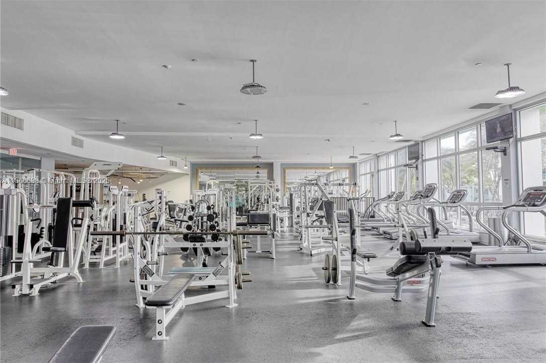 Small Image of 1000 WEST AVE #PH32, Miami Beach Number 41