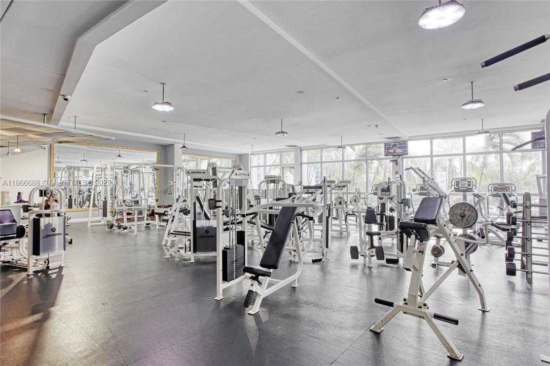 Small Image of 1000 WEST AVE #PH32, Miami Beach Number 43