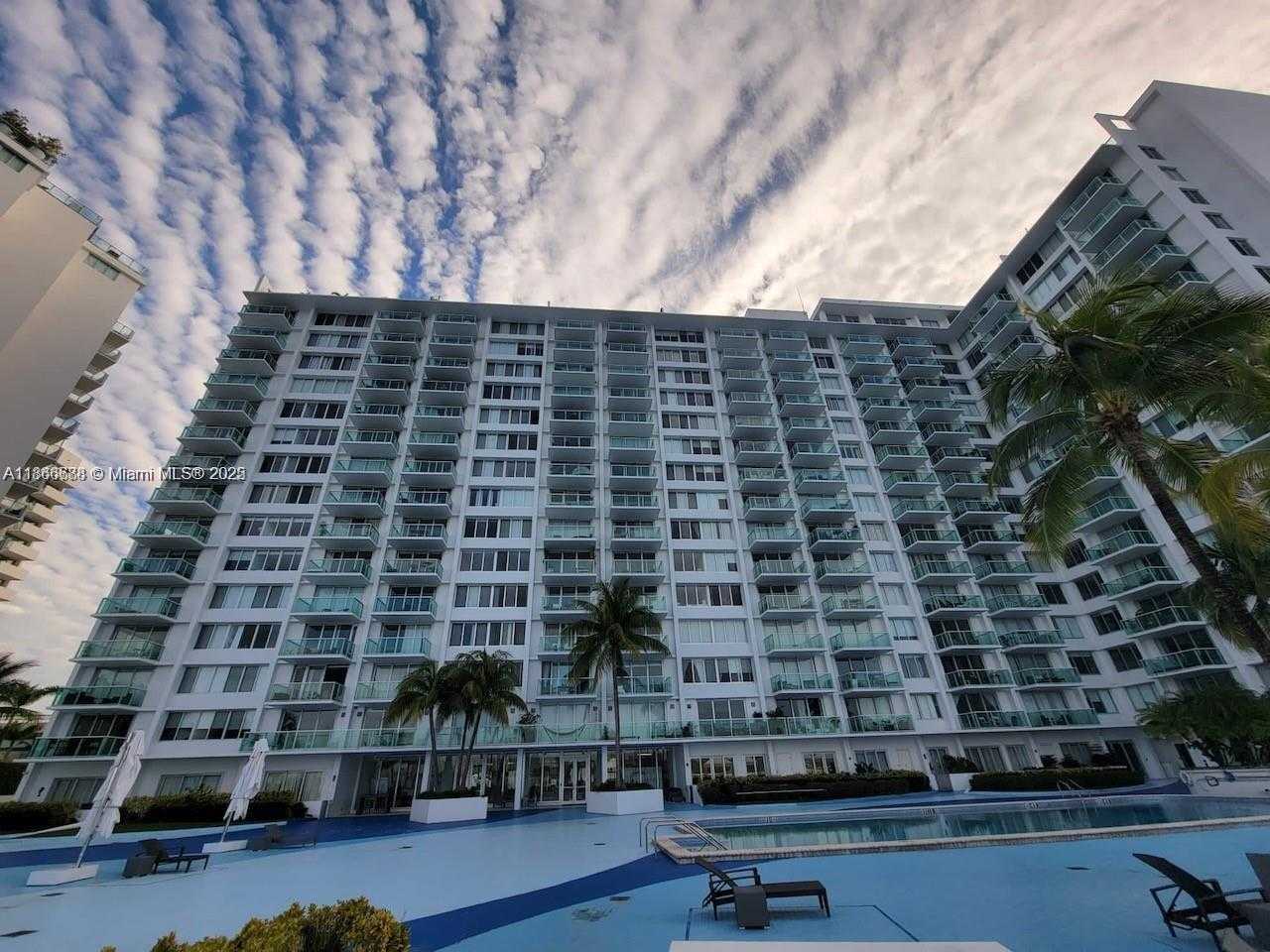 Small Image of 1000 WEST AVE #PH32, Miami Beach Number 61