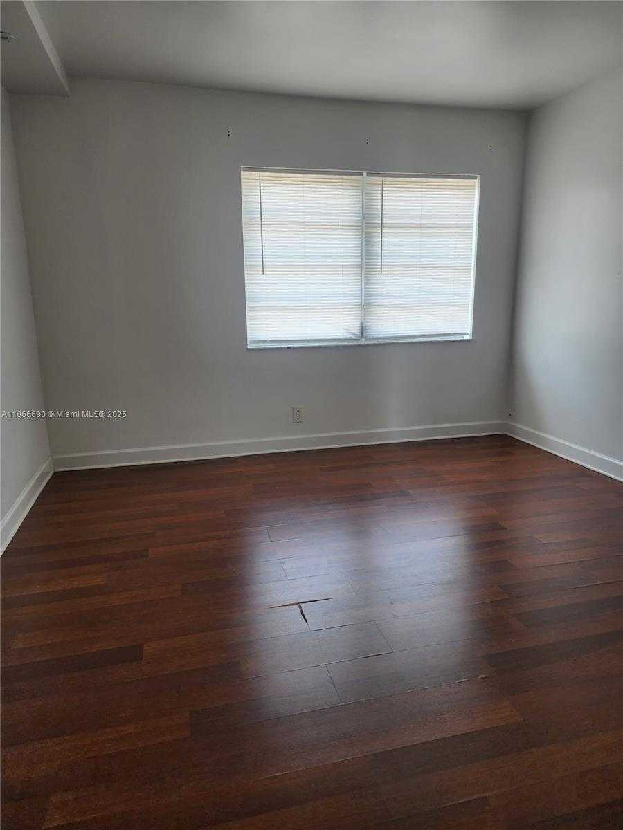 Small Image of 2219 POLK ST #2A, Hollywood Number 5