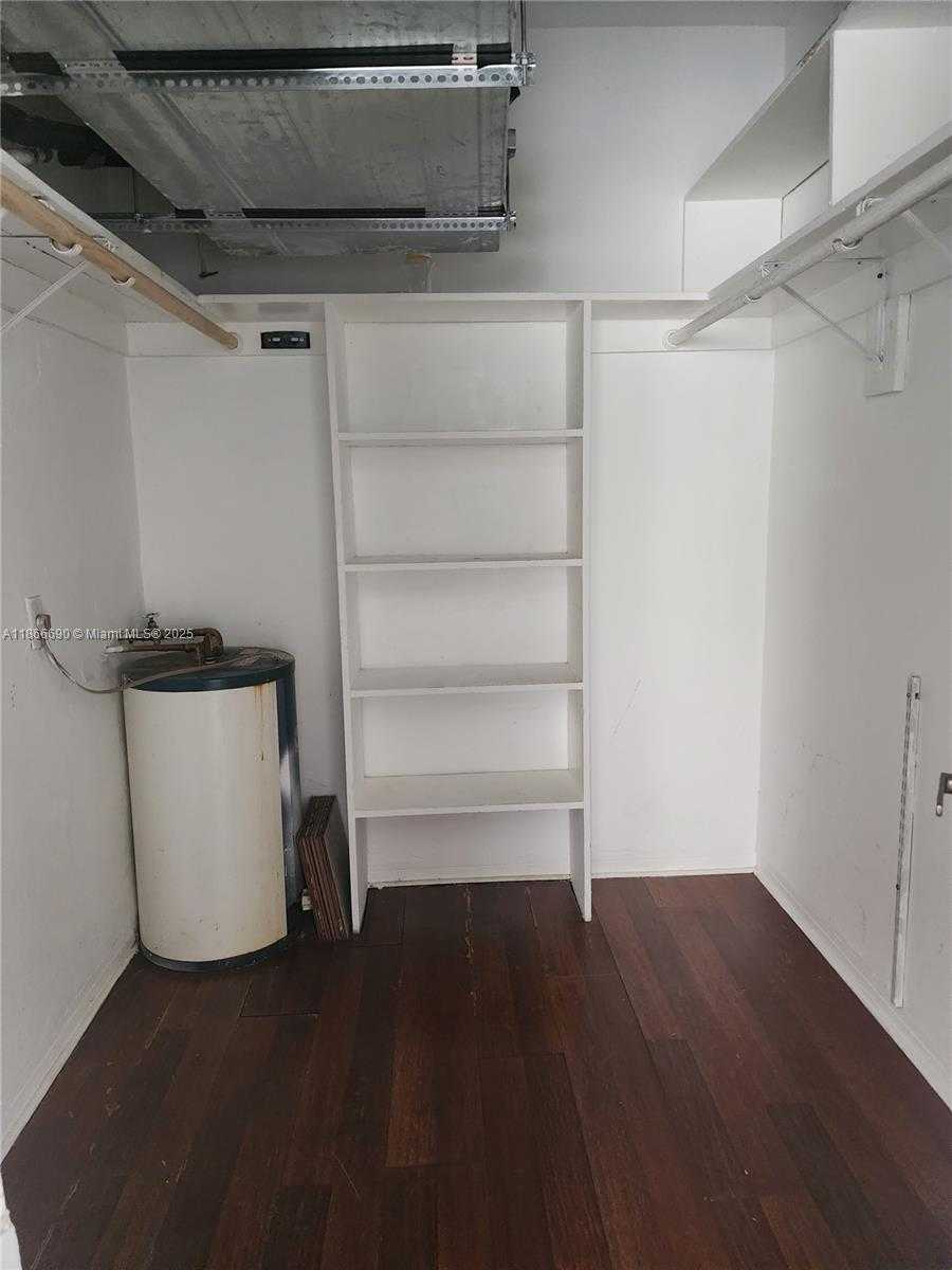 Small Image of 2219 POLK ST #2A, Hollywood Number 7