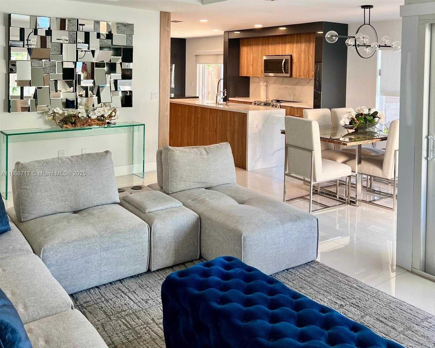 Small Image of 9721 NORTH WEST 51ST LN #9721, Doral Number 10