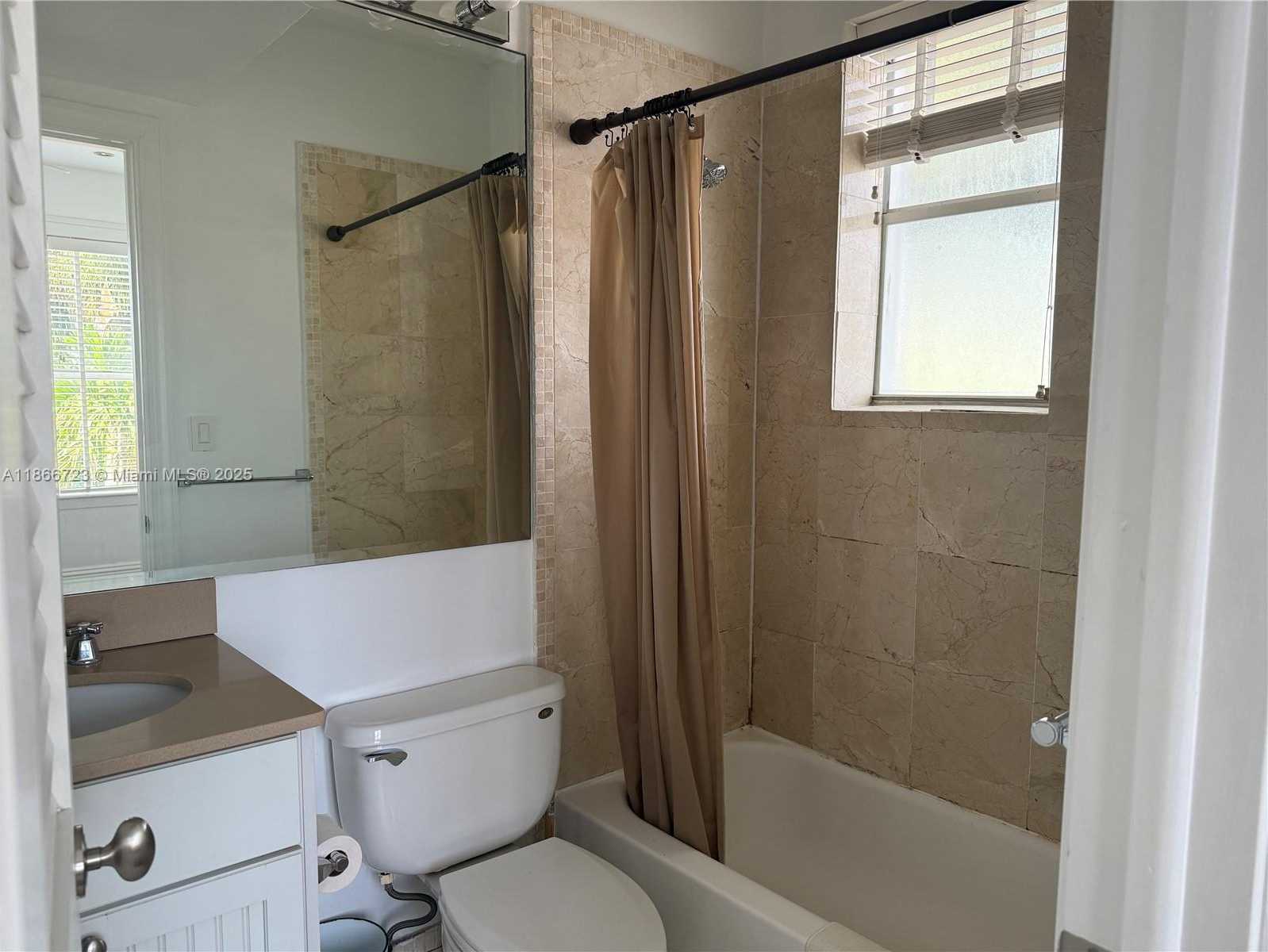 Small Image of 1027 PENNSYLVANIA AVE #301, Miami Beach Number 11
