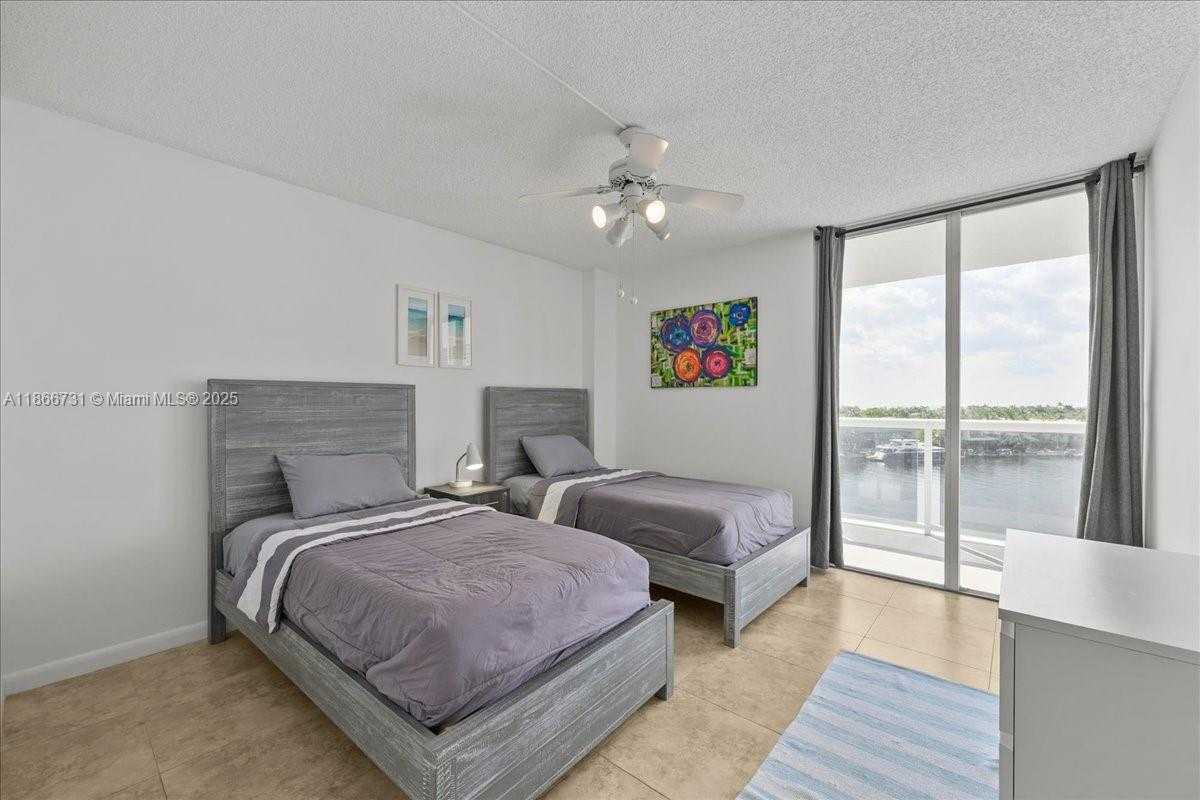 Small Image of 20515 EAST COUNTRY CLUB DR #746, Aventura Number 15