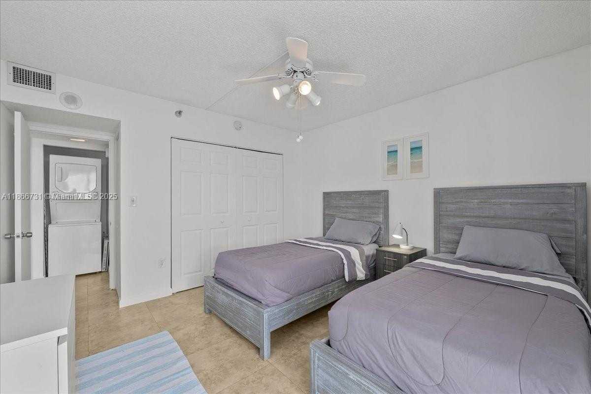 Small Image of 20515 EAST COUNTRY CLUB DR #746, Aventura Number 17