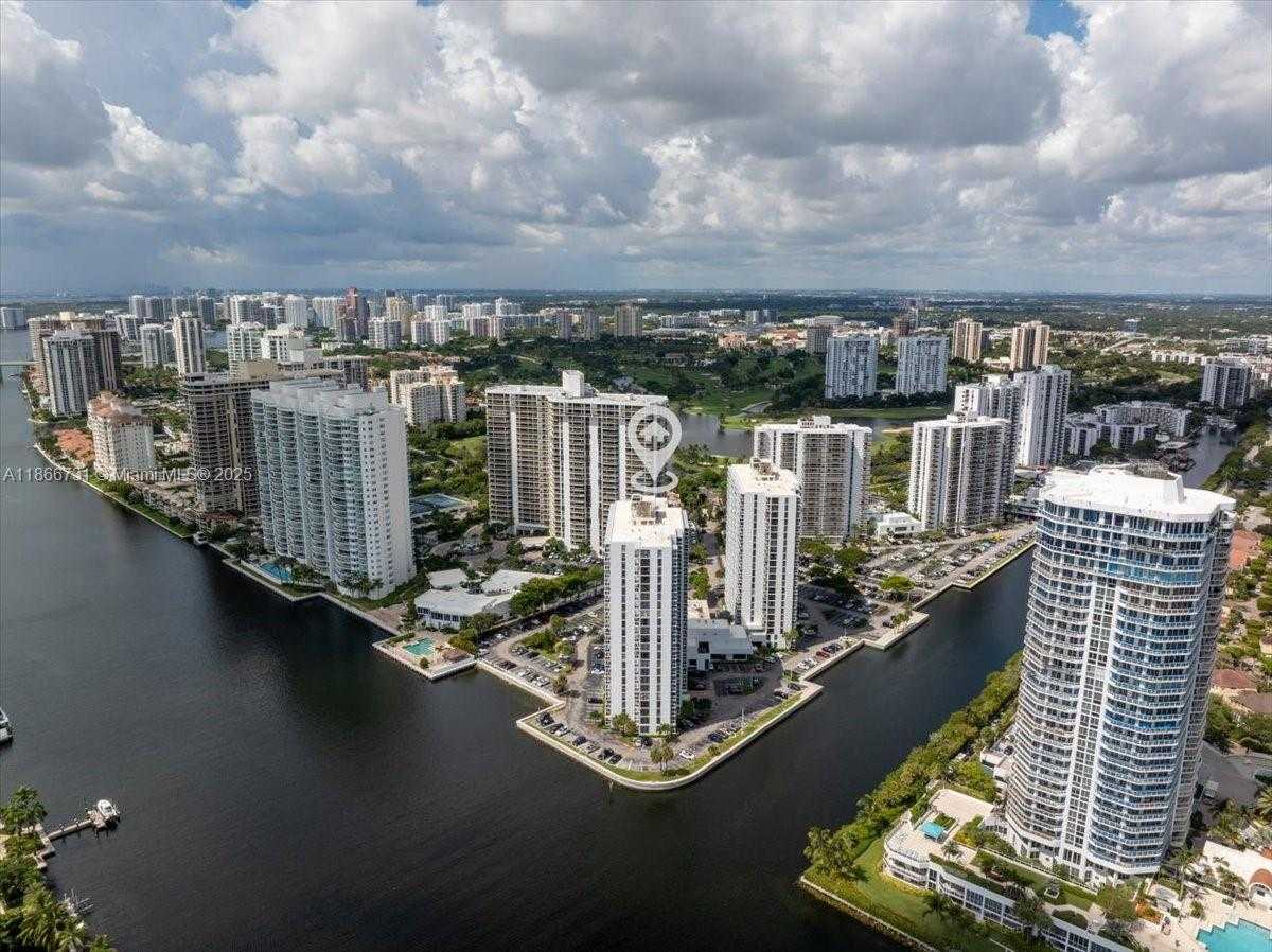 Small Image of 20515 EAST COUNTRY CLUB DR #746, Aventura Number 26