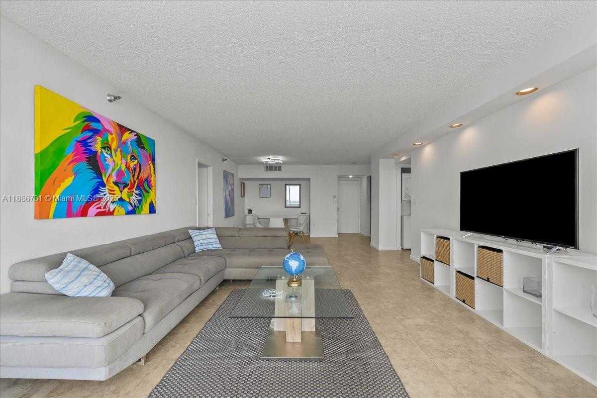 Small Image of 20515 EAST COUNTRY CLUB DR #746, Aventura Number 9