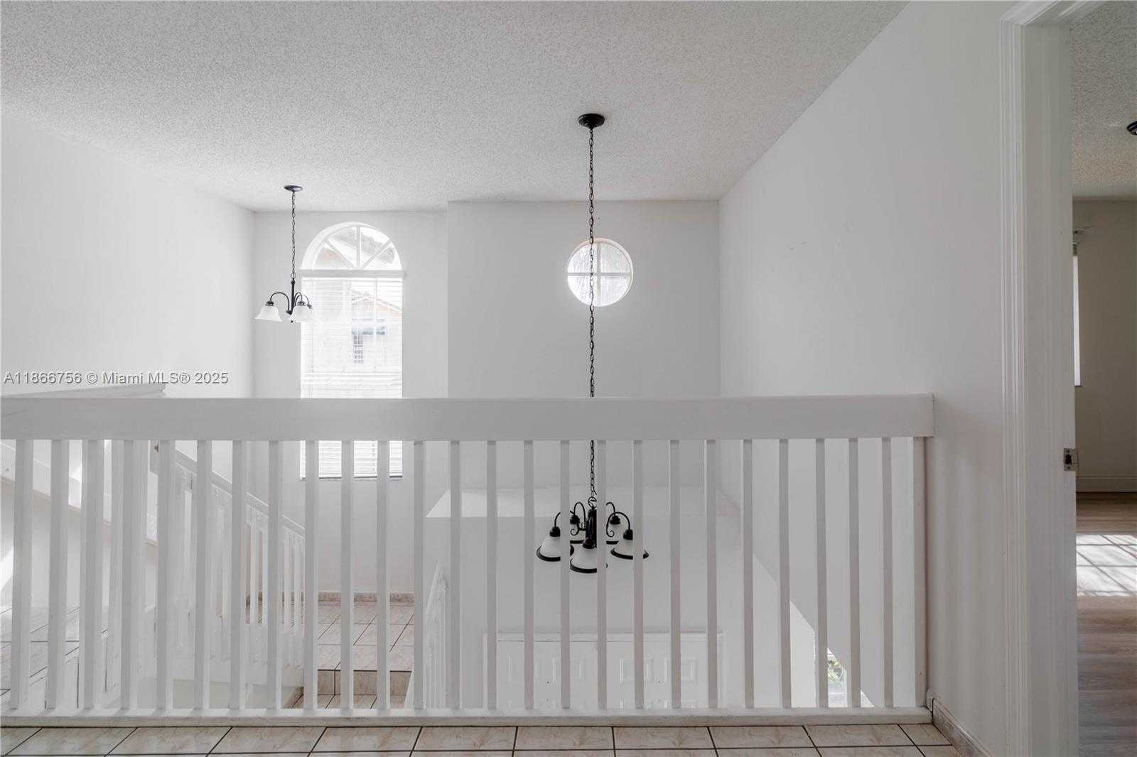 Small Image of 4670 SOUTH WEST 154TH PL, Miami Number 49