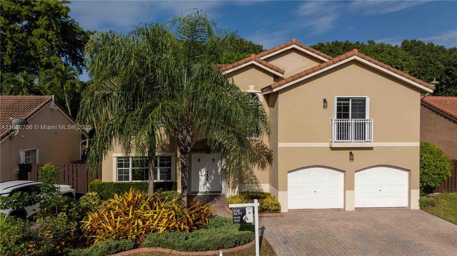 Small Image of 4670 SOUTH WEST 154TH PL, Miami Number 75