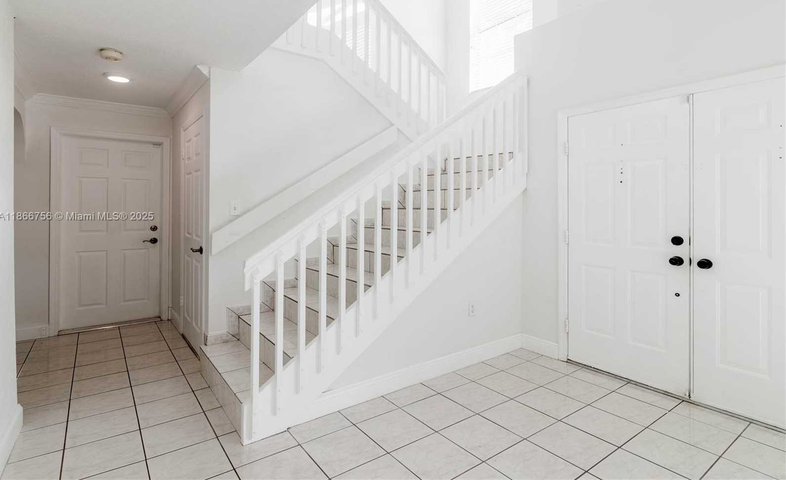 Small Image of 4670 SOUTH WEST 154TH PL, Miami Number 9
