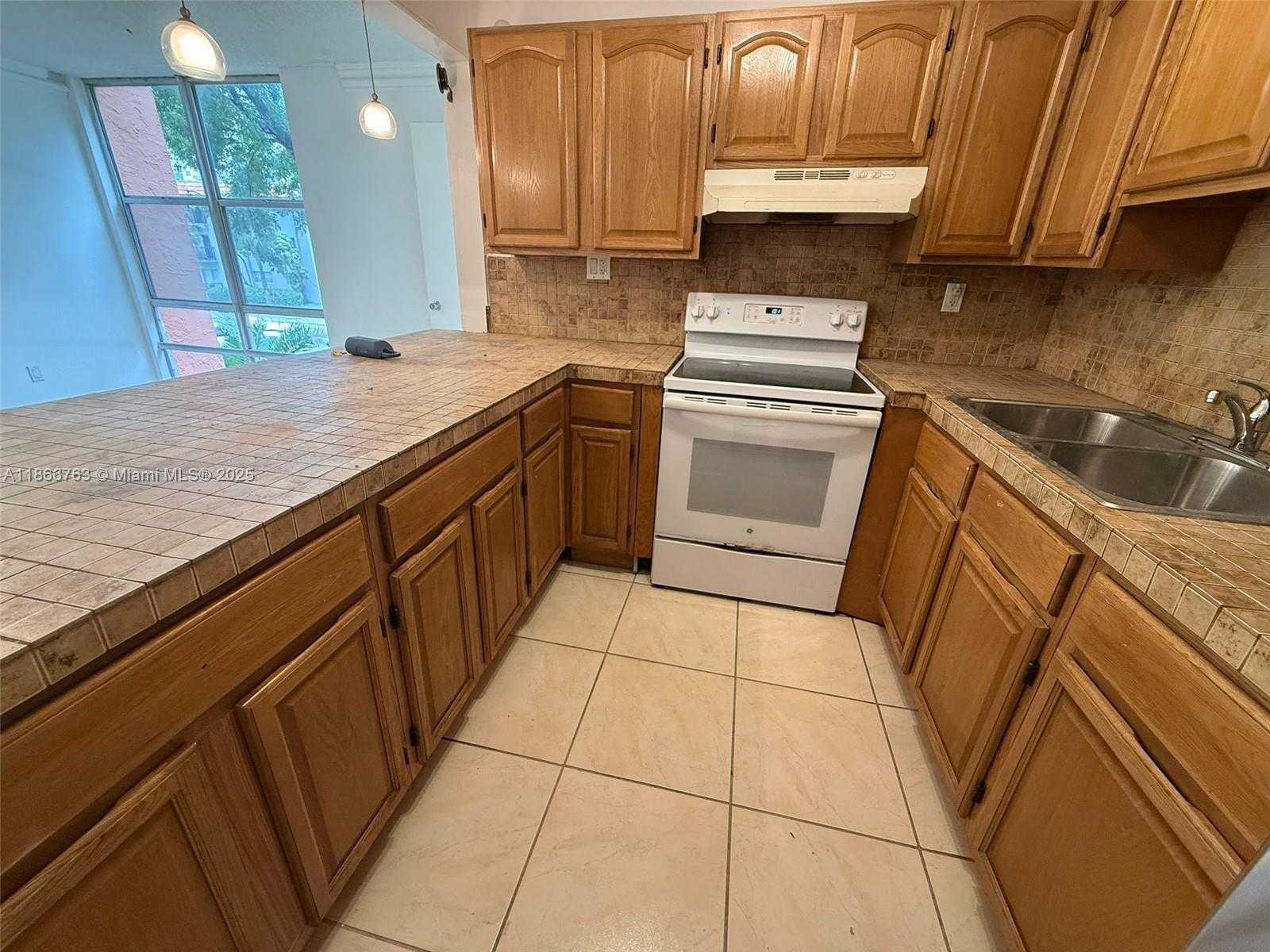Small Image of 210 172ND ST #227, Sunny Isles Beach Number 40