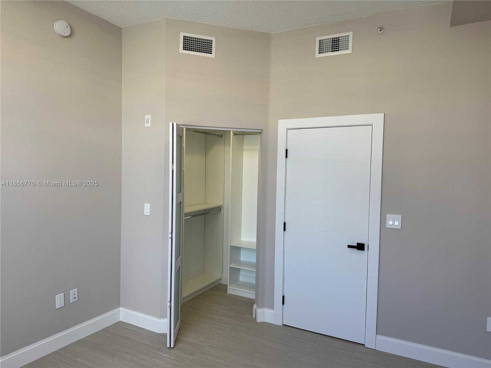 Small Image of 2775 NORTH EAST 187TH ST #PH23, Aventura Number 12