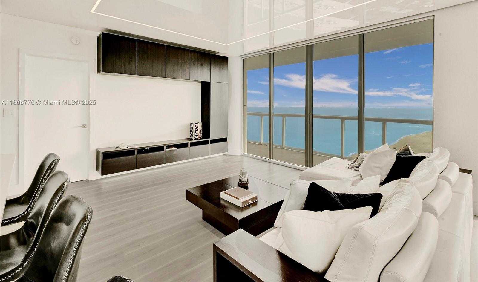 Small Image of 6365 COLLINS AVE #2407, Miami Beach Number 5