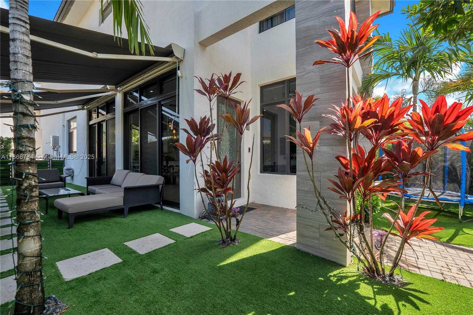 Small Image of 8279 NORTH WEST 43RD ST, Doral Number 26