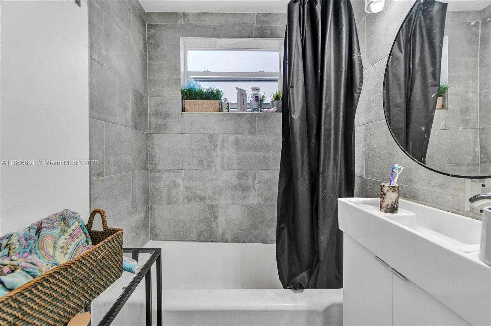 Small Image of 1551 MICHIGAN AVE #6, Miami Beach Number 15
